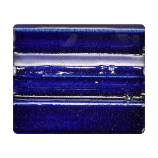 Spectrum’s 1136 Royal Blue cone 4/6 stoneware glaze is a glossy, opaque rich blue glaze. Amaranth Stoneware Canada.