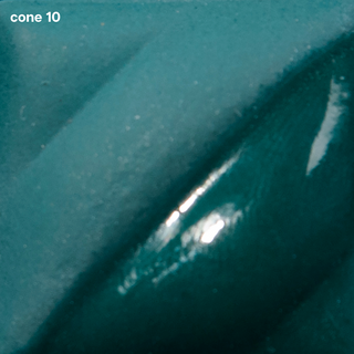 Blue Green Velvet Underglaze is a teal that deepens to aqua at cone 5 and marine blue at cone 10. Amaranth Stoneware Canada.