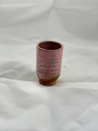 The Archie's Series is challenging to use but rewards your skill with stunning glazes. They flow and interact dramatically, creating unique finishes. Amaranth Stoneware Canada.