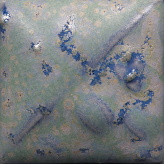 Robin’s Egg greenish-blue matte glaze with sand-colored crystal at Cone 6; melts to create a mottled, textured finish.
At Cone 10: Semi-gloss finish with variegated blue/light blue and crystals. Amaranth Stoneware Canada.
