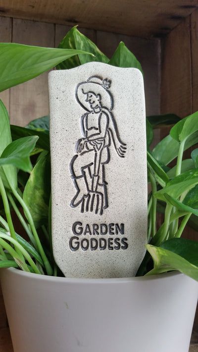 Garden Goddess - Garden Friends - Amaranth Stoneware Canada