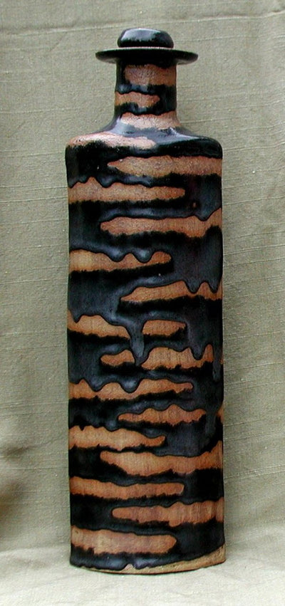 Charcoal Satin Glaze by Coyote MBG077 - Amaranth Stoneware Canada