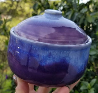 Glossy Opulence Glazes reveal texture beautifully, are food-safe, and lead-free. Ideal for unique designs. Amaranth Stoneware Canada.