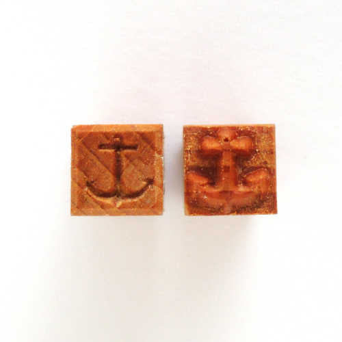 SSS Small Square Stamp by MKM - Amaranth Stoneware Canada
