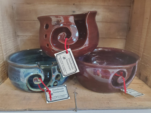 Yarn Bowl - Surprise Glaze! - Amaranth Stoneware Canada